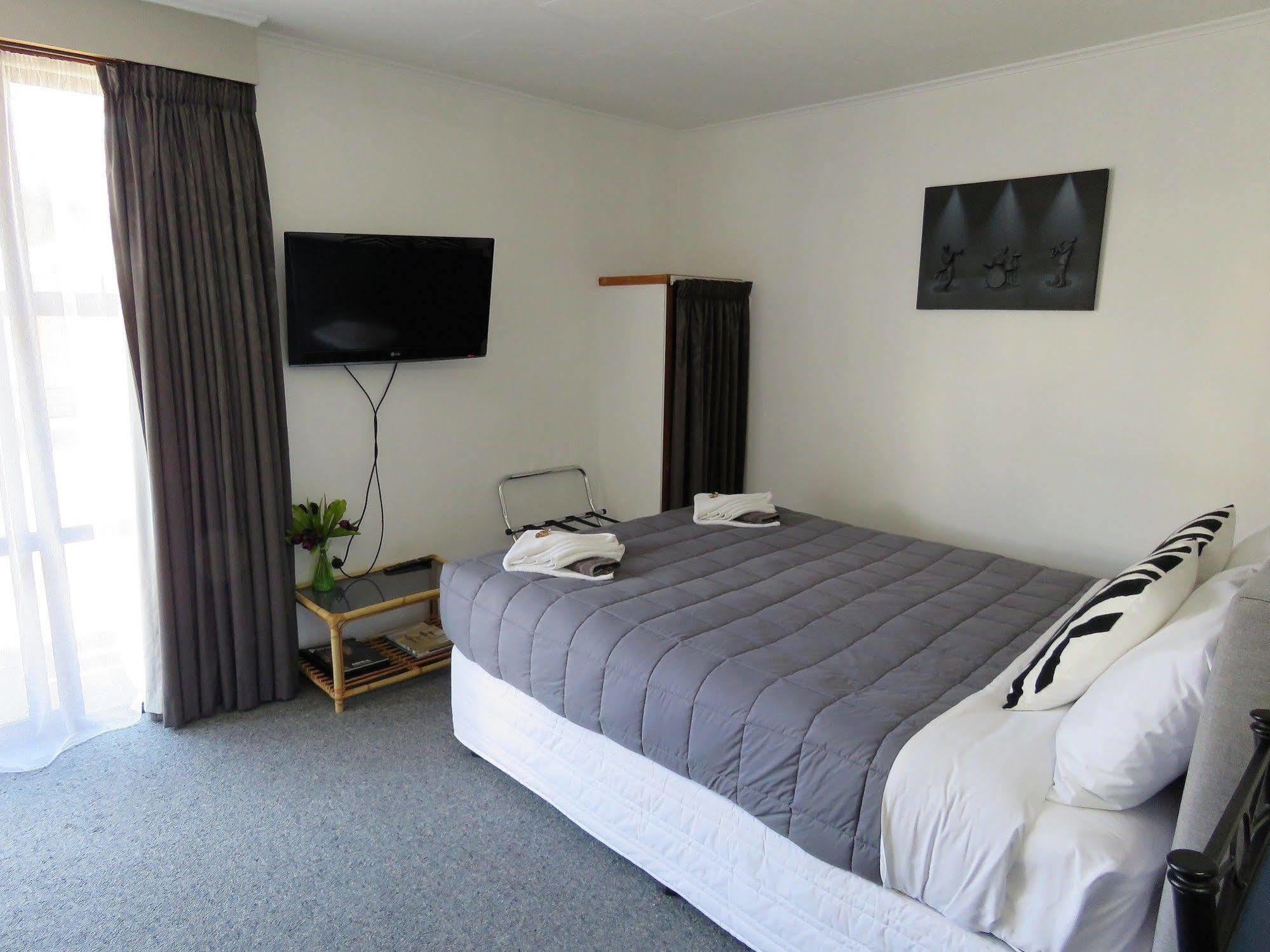 Yarrow Motel Invercargill Exterior photo